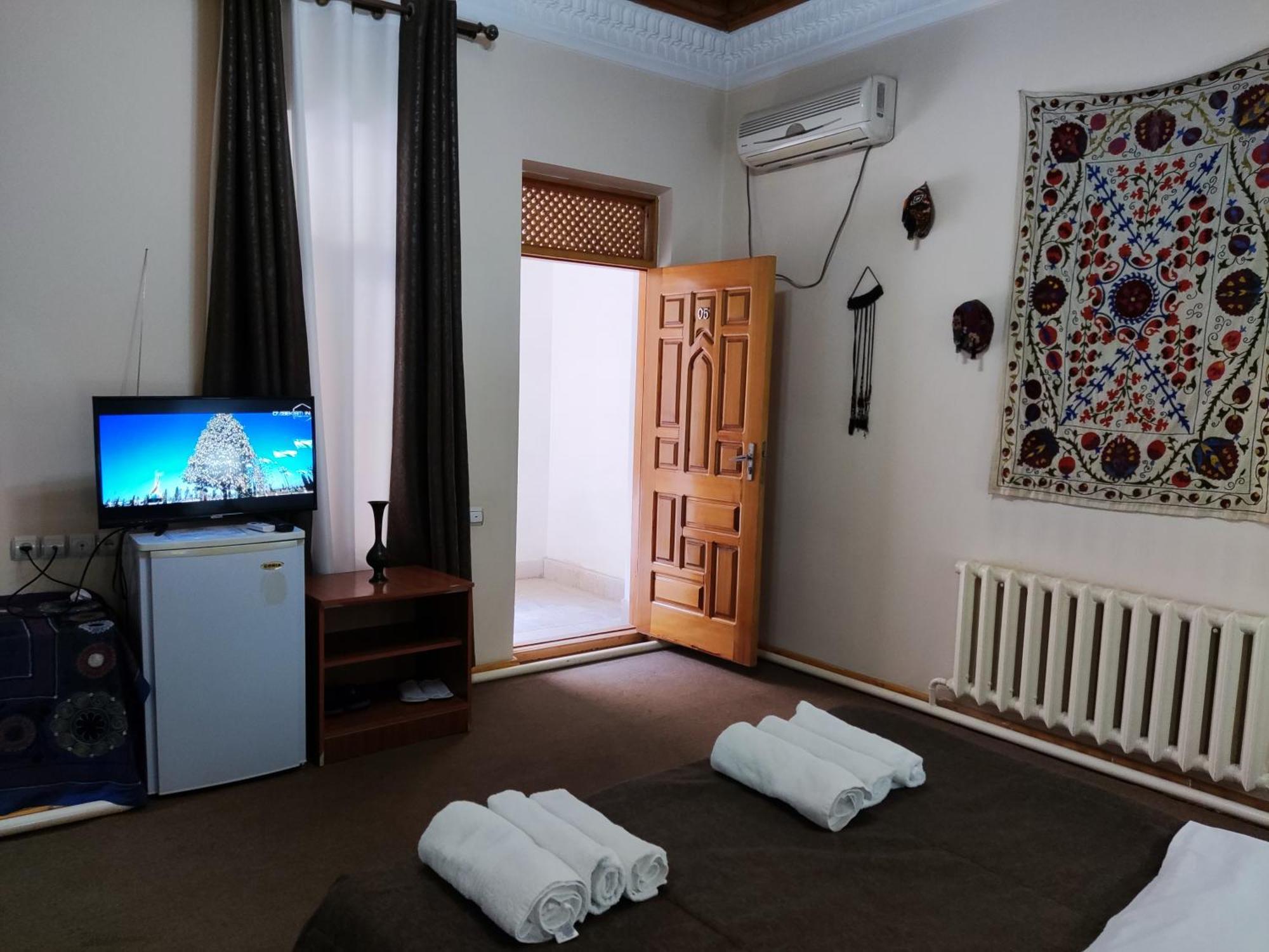 Boutique Hotel Ziyobaxsh Бухара Екстер'єр фото